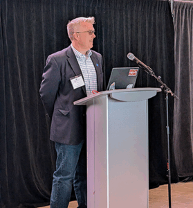 MassCUE Board President Leo Brehm